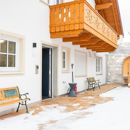 Liboria I Traumhafte Ferienwohnung In Aidling Am Riegsee Mit Atemberaubendem Blick Auf Die Majestaetische Zugspitze! ภายนอก รูปภาพ