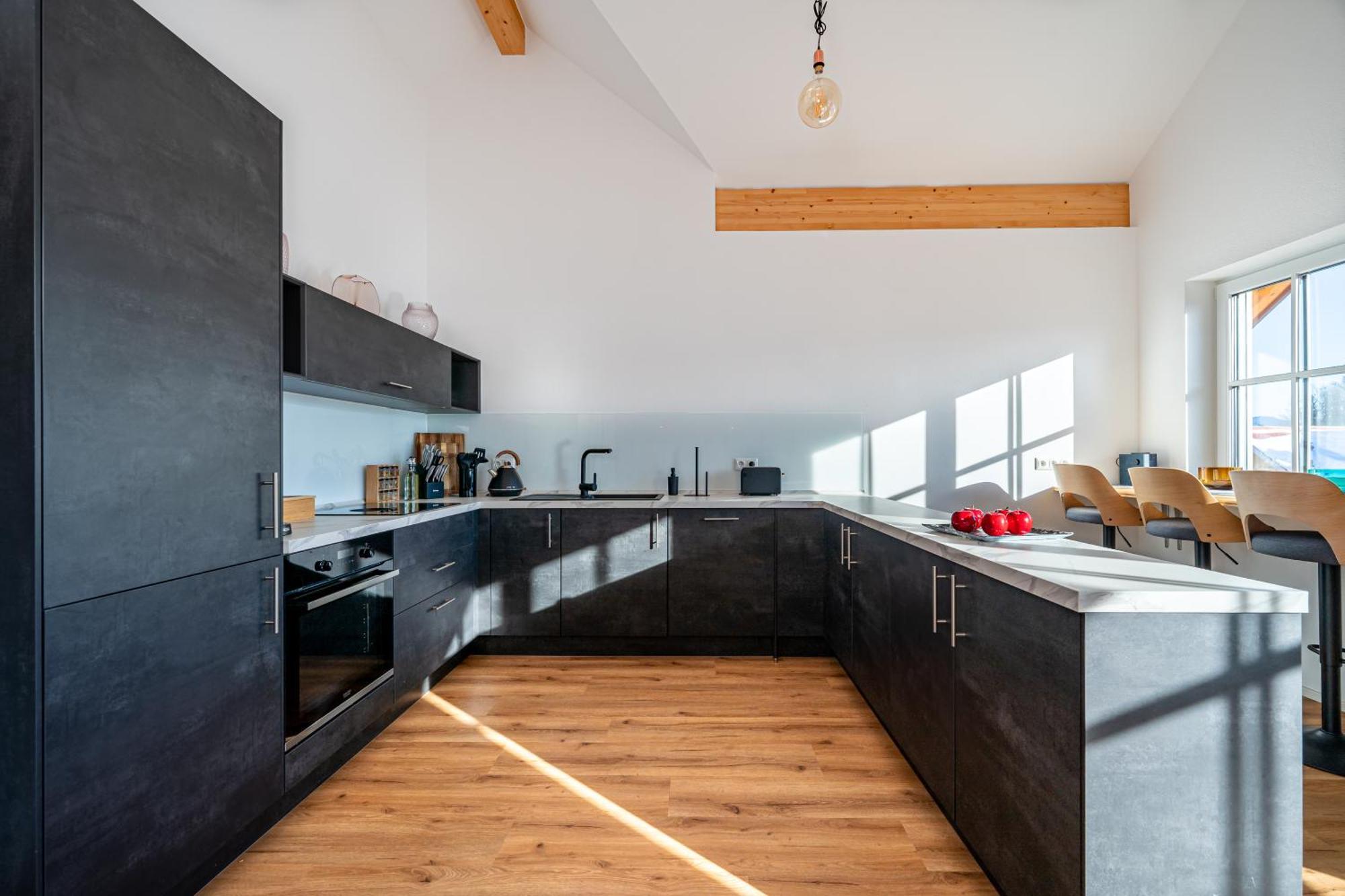 Liboria I Traumhafte Ferienwohnung In Aidling Am Riegsee Mit Atemberaubendem Blick Auf Die Majestaetische Zugspitze! ภายนอก รูปภาพ