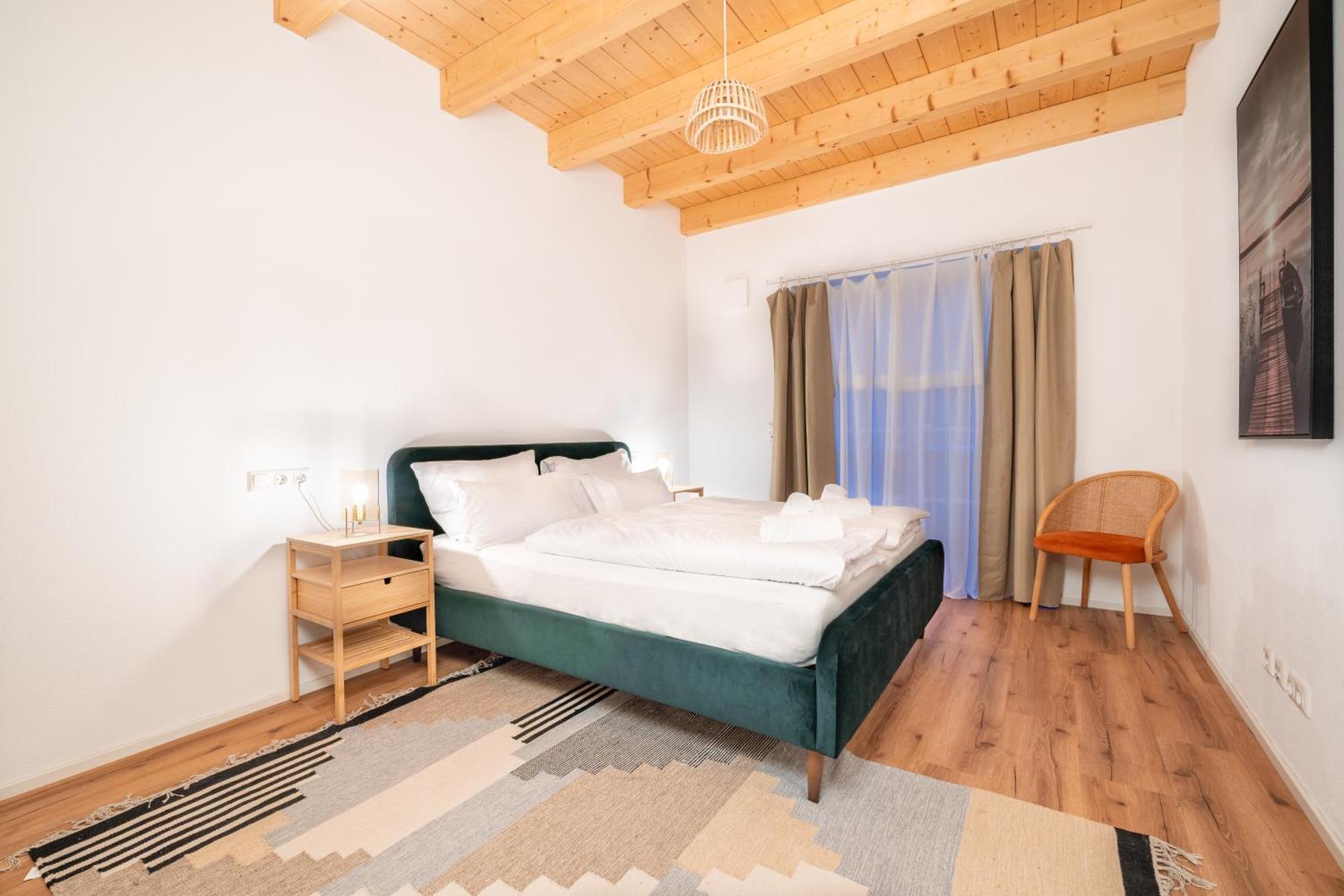Liboria I Traumhafte Ferienwohnung In Aidling Am Riegsee Mit Atemberaubendem Blick Auf Die Majestaetische Zugspitze! ภายนอก รูปภาพ